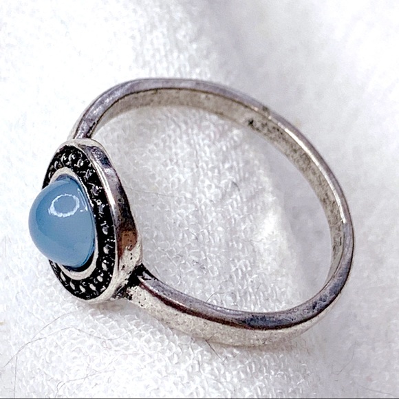 Baby Blue Moonstone Silver Plated Ring - Picture 5 of 10